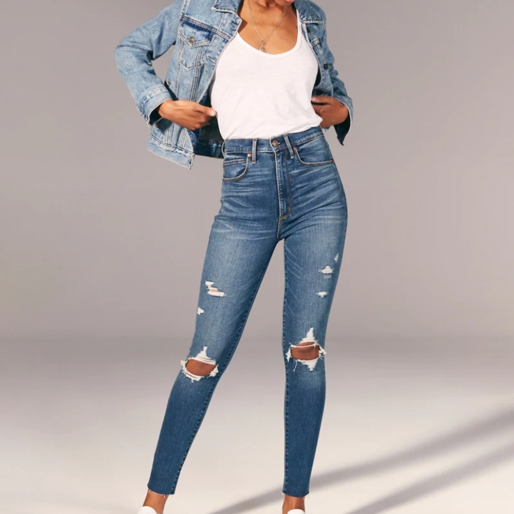ABERCROMBIE Ultra High Rise Super Skinny